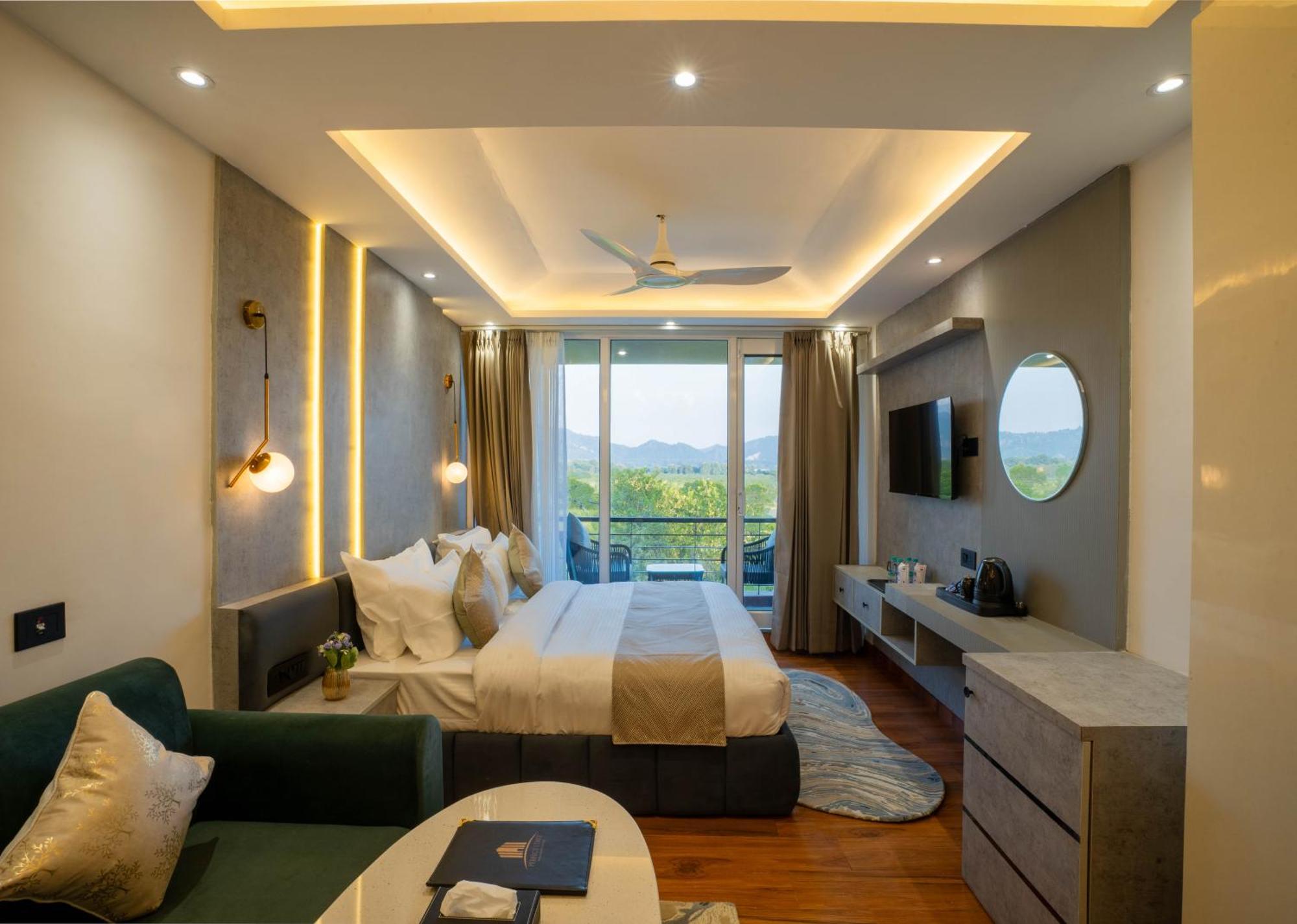 The Ganges Riverside Escape With A Private Ghat Haridwar Room photo